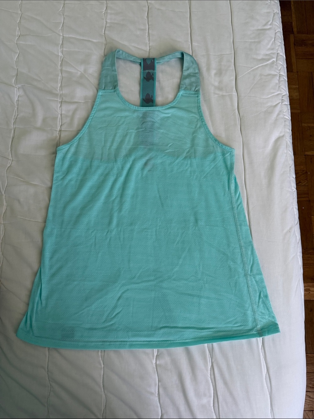 Rabbit Women’s light teal Racerback Tank Top size Small